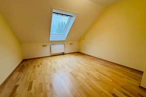 Großzügiges Einfamilienhaus auf großem Grundstück in ruhiger Wohnlage von Erdmannhausen – Die vollständige Adresse der Immobilie erhältst du vom Anbieter., 71729 Erdmannhausen – Vorschaubild 16