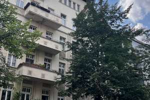 Jetzt investieren: Vermietete 2-Zimmer-Altbauwohnung in begehrtem Alt-Treptow