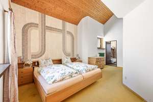 Stadtnah und direkt am Park! Familienheim mit spannender Architektur, 7 Zimmern und Garten – Die vollständige Adresse der Immobilie erhältst du vom Anbieter., 93051 Großprüfening-Dechbetten-Königswiesen, Regensburg – Vorschaubild 19