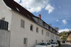 Hier bekommen Sie noch richtig Rendite
Solide Kapitalanlage in zentraler Lage – Die vollständige Adresse der Immobilie erhältst du vom Anbieter., 72661 Grafenberg – Vorschaubild 2