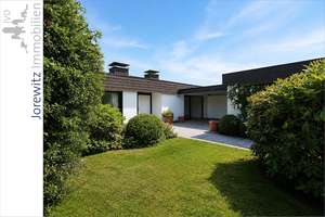 Top-Lage Sieker-Schweiz: Bungalow mit Einliegerwohnung, schönem Garten und Doppelgarage – 33605 Stieghorst, Bielefeld – Vorschaubild 2