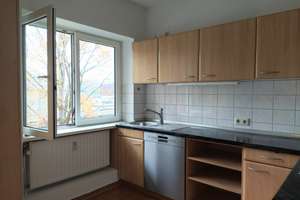 Gemütliche 3-Zimmer-Wohnung mit Balkon in Marienthal, 1. OG, Vollbad + Garage! – Rauchstr. 71, 22043 Marienthal, Hamburg – Vorschaubild 8