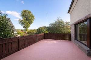 Familienfreundliches Einfamilienhaus mit Garten, Garage und Terrasse – Die vollständige Adresse der Immobilie erhältst du vom Anbieter., 9322 Penig – Vorschaubild 3