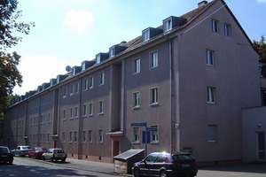 Großer Balkon, Wohnzimmer mit offenem Kochbereich, uvm. – Grünewaldstr. 7, 90408 Uhlandstraße, Nürnberg – Vorschaubild 7