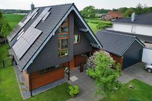 Willkommen zu Hause! Einfamilienhaus der Extraklasse und Traumgarten in schönster Lage KR-Traar – Die vollständige Adresse der Immobilie erhältst du vom Anbieter., 47802 Verberg, Krefeld – Vorschaubild 4