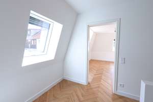 Luxuriöse Stadtvilla mit Grundwasser-Wärmepumpe und Photovoltaikanlage – Brückestraße 4c, 80999 Untermenzing, München – Vorschaubild 29