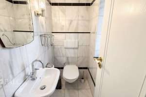 Stilvolle Maisonette-Wohnung mit zwei Balkonen und Kamin in begehrter Lage von Düsseldorf – Die vollständige Adresse der Immobilie erhältst du vom Anbieter., 40489 Kaiserswerth, Düsseldorf – Vorschaubild 6