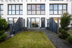 westimmobilien: Einziehen und Wohlfühlen! Neuwertiges Mittelreihenhaus  in Hamburg-Eidelstedt – Die vollständige Adresse der Immobilie erhältst du vom Anbieter., 22523 Eidelstedt, Hamburg – Vorschaubild 7