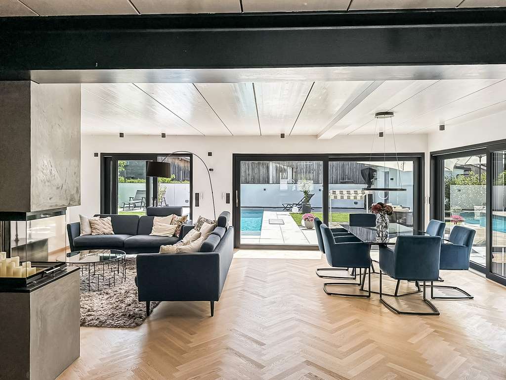 Immobilie in Andechs - Exklusives Doppelhaus-Ensemble – zwei Häuser, viele Lebensmodelle - Bild 1