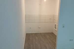 Hier macht wohnen Spaß: individuelle 2,5-Zimmer-Wohnung für Senioren – Weitmarer Straße 104, 44795 Weitmar-Mitte, Bochum – Vorschaubild 3