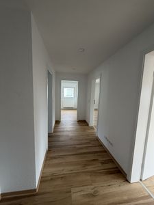 Modernisierte 3-Zimmer-DG-Wohnung in Stuttgart Bad Cannstatt in guter Randlage