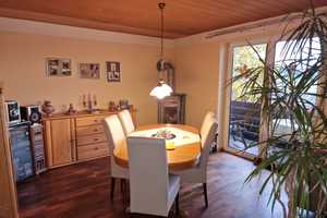 Zwei- bis Drei-Familienhaus
360 m² + 2 Sonnenterrassen +
2 Balkone + 3 Zusatz-Öfen +
Grün + Ruhig – Bayreuth (Kreis) – Vorschaubild 4