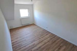Alltagstauglich wohnen mit 3 Zimmern in Brilon – Ackerstraße 8, 59929 Brilon – Vorschaubild 2