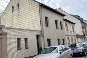Lichtdurchflutetes Wohnhaus mit Terrasse und sonnigem Südgarten in Mönchengladbach – Die vollständige Adresse der Immobilie erhältst du vom Anbieter., 41236 Heyden, Mönchengladbach – Vorschaubild 2