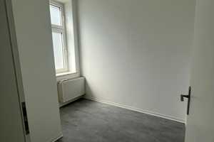 Komplett saniert! - Top-Investment mit Eigennutzungsoption – Jetzt einziehen oder vermieten! – Augustastraße 6, 47198 Duisburg – Vorschaubild 4