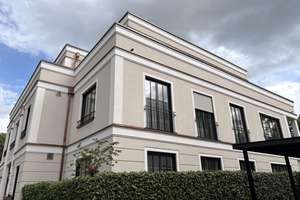 Neubau am Isarhochufer nähe Theodolindenplatz