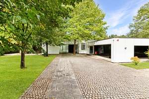 Münster: Stilvolle Bungalow-Villa mit Teichblick! – Die vollständige Adresse der Immobilie erhältst du vom Anbieter., 48157 Coerde, Münster – Vorschaubild 3