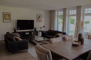 Hochwertig saniertes Einfamilienhaus mit gehobener Ausstattung und Garten in Hamburg-Schnelsen – Die vollständige Adresse der Immobilie erhältst du vom Anbieter., 22457 Schnelsen, Hamburg – Vorschaubild 5