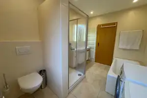 Provisionsfrei, Toller 5-Zimmer-Bungalow mit gehobener Innenausstattung in Untermeitingen – Cymbernstraße 5, 86836 Augsburg (Kreis) – Vorschaubild 12