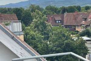 2,5 Zi-Wohnung bezugsfrei in Freiburg-Opfingen mit schöner Dachterrasse in Südwest-Lage