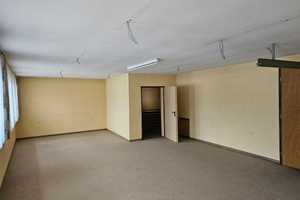 Mehrfamilienhaus / Geschäftshaus mit Potentzial in Nastätten zu verkaufen. – Rhein-Lahn-Kreis – Vorschaubild 2