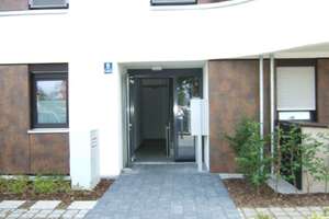 Absolut ruhige und helle 2 Zimmer-Wohnung direkt am Park in Wohnanlage "Parkside Leopold" – Hans-Döllgast-Str. 8, 80807 Neufreimann, München – Vorschaubild 2