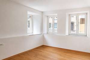 Freiraum neu definiert: 92 m² saniertes Wohnvergnügen für Familien oder Kapitalanleger – Die vollständige Adresse der Immobilie erhältst du vom Anbieter., 73525 Schwäbisch Gmünd – Vorschaubild 7