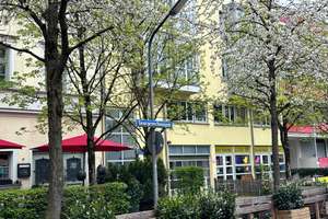 Neben der U-Bahn, komplett möbliert, 3-Zimmer-Wohnung - Wohnen auf Zeit in Milbertshofen – Die vollständige Adresse der Immobilie erhältst du vom Anbieter., 80807 Milbertshofen, München – Vorschaubild 34