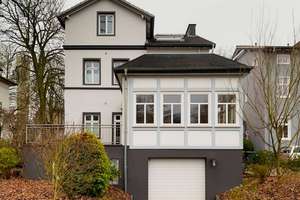 Stilvolle Eigentumswohnung mit Einbauküche in exclusiver Stadtvilla in Hamburg-Rahlstedt – Die vollständige Adresse der Immobilie erhältst du vom Anbieter., 22143 Rahlstedt, Hamburg – Vorschaubild 20