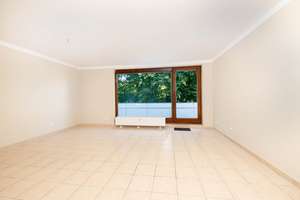 Maisonette-Wohnung mit ca. 170 m², Balkon und zwei Tiefgaragenstellplätzen in Hamburg-Meiendorf – Die vollständige Adresse der Immobilie erhältst du vom Anbieter., 22145 Rahlstedt, Hamburg – Vorschaubild 3