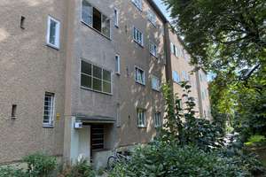 Nette Nachbarn gesucht: ansprechende 2-Zimmer-Wohnung – Müllerstr. 98 A, 13349 Wedding, Berlin – Vorschaubild 1