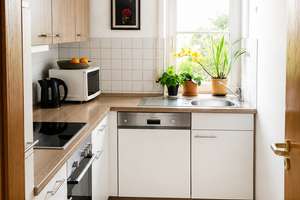 Moderne 2-Zimmer-Eigentumswohnung inkl. EBK und Stellplatz – 79111 Sankt Georgen-Nord, Freiburg im Breisgau – Vorschaubild 3
