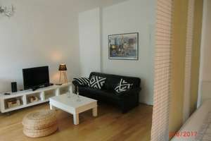 Helles Apartment mit Grünblick von privat – Die vollständige Adresse der Immobilie erhältst du vom Anbieter., 40237 Düsseltal, Düsseldorf – Vorschaubild 2