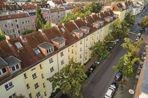 2,5 Zimmerwohnung mit Balkon & Wannenbad in gepflegtem Berliner Altbau – Hertastr. 5, 12051 Neukölln (Ortsteil), Berlin – Vorschaubild 6