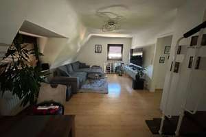 Stilvoll wohnen auf zwei Ebenen – 3 Zimmer Maisonettewohnung in Nürnberg