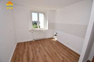 Lichtdurchflutet Wohnung mit Balkon & Einbauküche! – Hofer Straße 34, 9130 Sonnenberg, Chemnitz – Vorschaubild 14