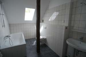 *Essen-Rüttenscheid* - Gemütliche DG-Wohnung in modernisiertem Haus! – Langenbeckstraße 25, 45130 Rüttenscheid, Essen – Vorschaubild 13