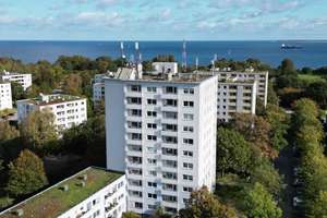 Freie Wohnung im Hochparterre mit Renovierungs- und Modernisierungsbedarf in Schilksee