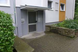 Bonn Alt-Tannenbusch. 3 ZKB, Balkon -vermietete Kapitalanlage- – Marienburger Straße 20, 53119 Tannenbusch, Bonn – Vorschaubild 3