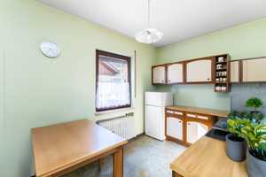 Mehrfamilienhaus mit großzügigem Grundstück und Gewerbeflächen in Neu-Isenburg – Offenbach (Kreis) – Vorschaubild 12