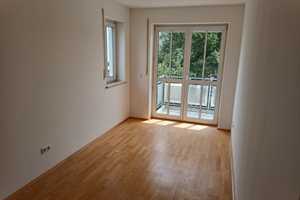 Freundliches 7-Zimmer-Reihenendhaus in Pliening – Raiffeisenstraße 17 b, 85652 Ebersberg (Kreis) – Vorschaubild 13