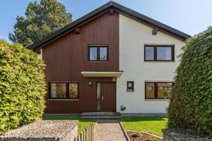 Freistehendes Einfamilienhaus mit Garten und Garage in familienfreundlicher Wohnlage von München – Die vollständige Adresse der Immobilie erhältst du vom Anbieter., 81377 Großhadern, München – Vorschaubild 4