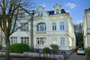 Schönheit hat eine Adresse!
Repräsentative Stadtvilla zur vielfältigen Nutzung – Essen – Vorschaubild 2