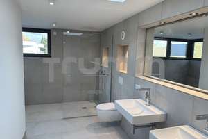 Property thumbnail 25