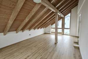 2-Zimmerwohnung in Altdorf mit lichtdurchflutetem Wohnbereich