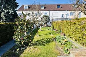 *PROVISIONSFREI* Reihenhaus, IN-Ringsee, 4,5 ZKB, ca. 110 qm Wfl, Bj. 66, 250 qm Grund, Einzelgarage