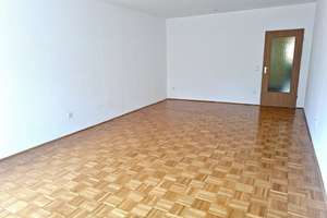 Alles in Ihrer Nähe! – 3 ZKB mit Balkon und TG-Stellplatz in toller Lage – Die vollständige Adresse der Immobilie erhältst du vom Anbieter., 86169 Hammerschmiede, Augsburg – Vorschaubild 7