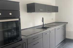 Voll möblierte 3- Zimmer-Wohnung zur Zwischenmiete - Waschmaschine & Internet inklusive – B 1 9, 68159 Mannheim – Vorschaubild 1