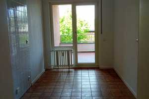 Helle, gut geschnittene 3 Zimmerwohnung – Karmannstr. 24, 41061 Mönchengladbach – Vorschaubild 4