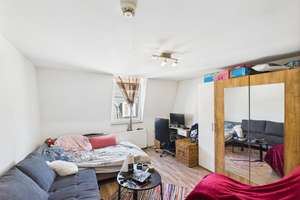 Großzügige 4 Raum Wohnung in zentraler Lage – Die vollständige Adresse der Immobilie erhältst du vom Anbieter., 42281 Barmen, Wuppertal – Vorschaubild 5